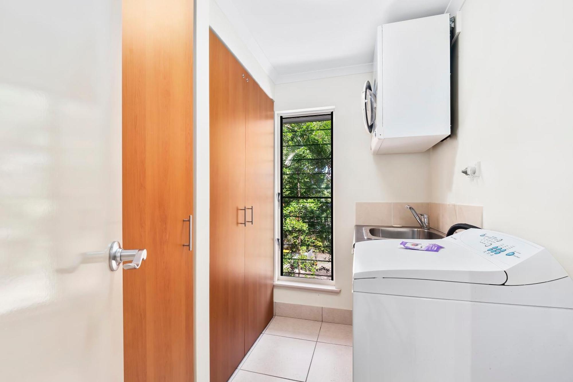 Arlington Apartments Clifton Beach Phòng bức ảnh