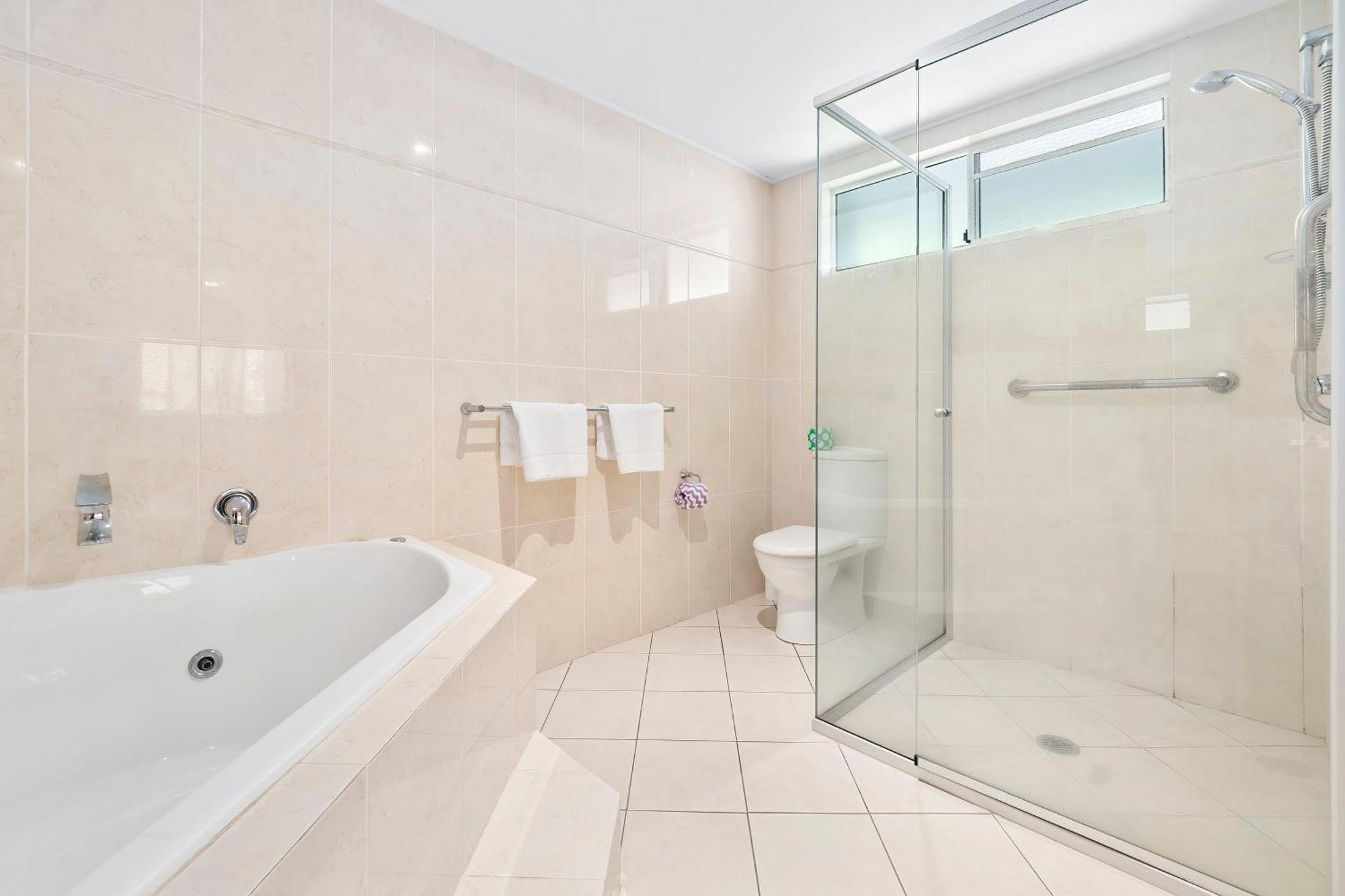 Arlington Apartments Clifton Beach Phòng bức ảnh